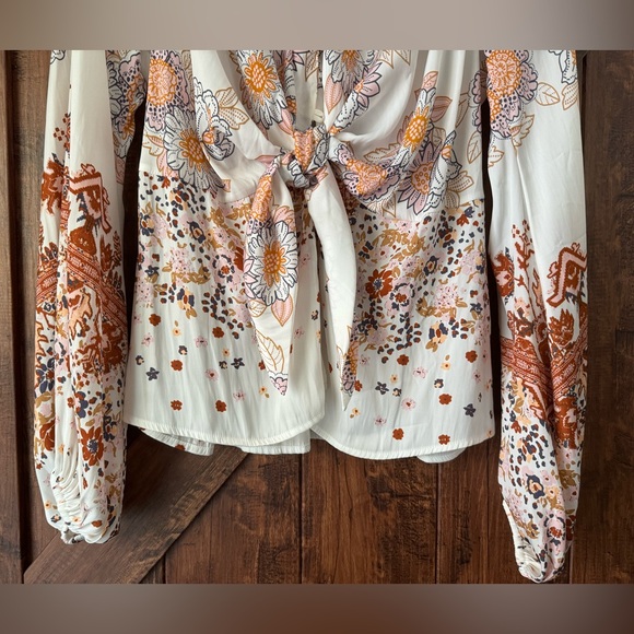 Free People Run Free Blouse - Picture 2 of 4